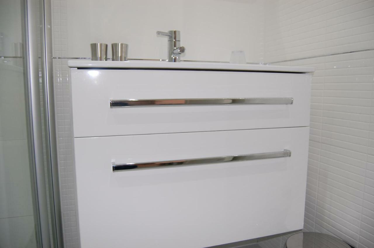 Studio Apartment For 2 Adults And 1 Child Makarská Exteriér fotografie