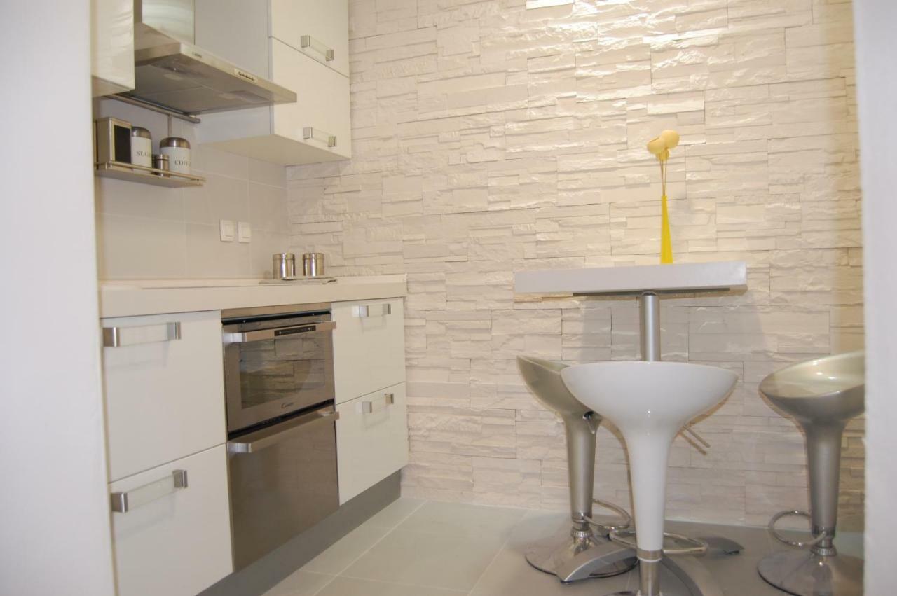 Studio Apartment For 2 Adults And 1 Child Makarská Exteriér fotografie